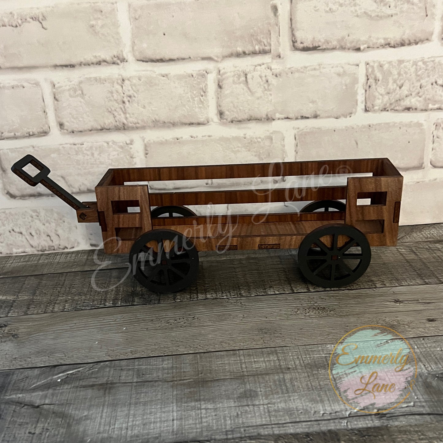 Wagon Shelf Sitter