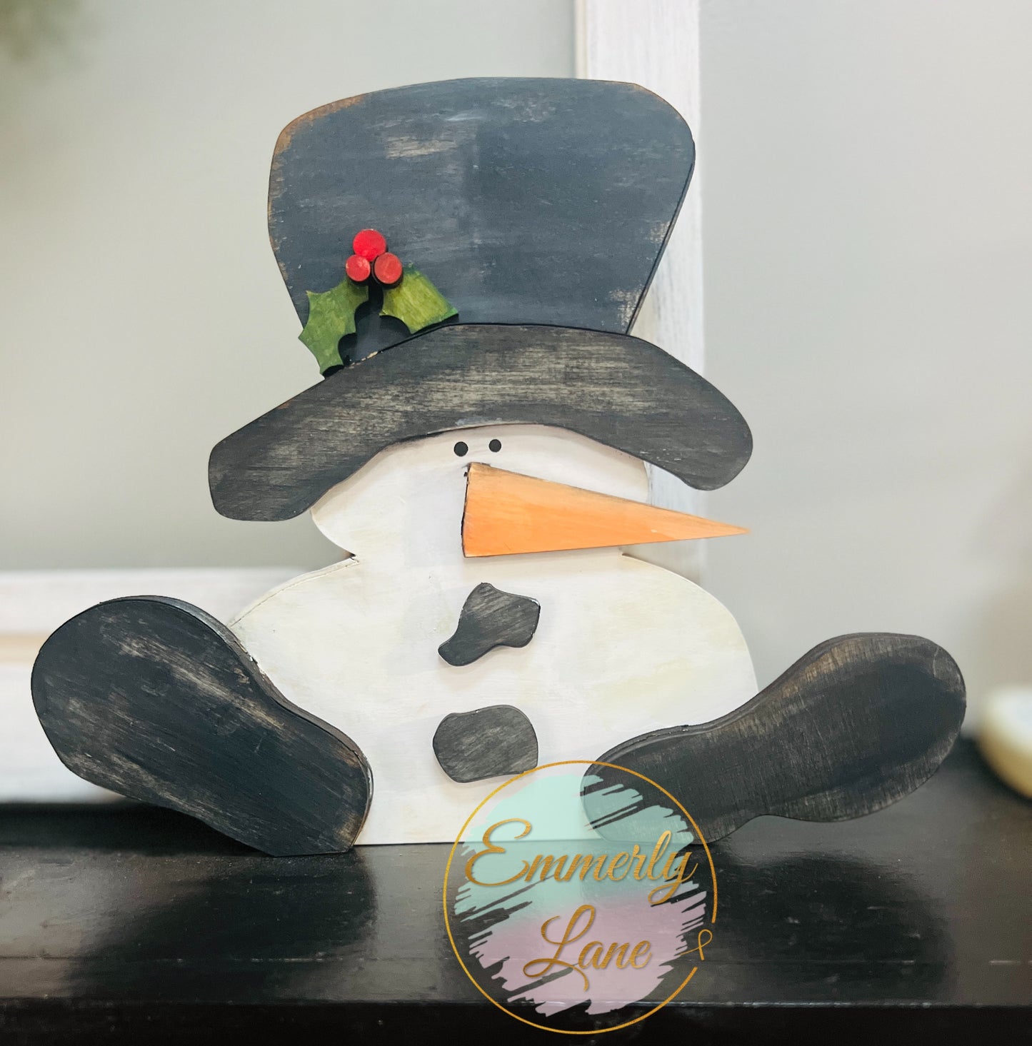 Sitting Wood Snowman