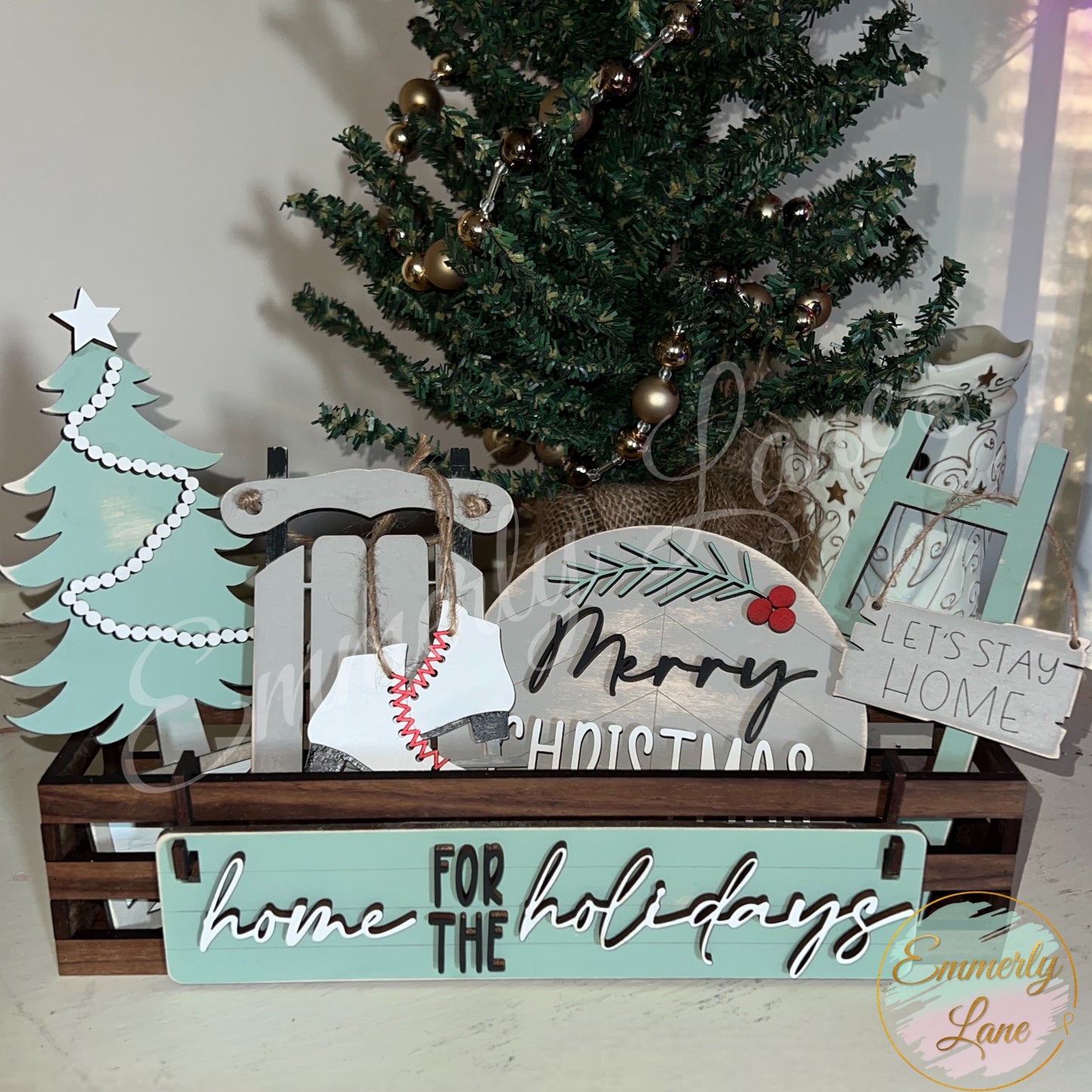 Home for the holidays Premium Christmas Shelf Sitter Kit