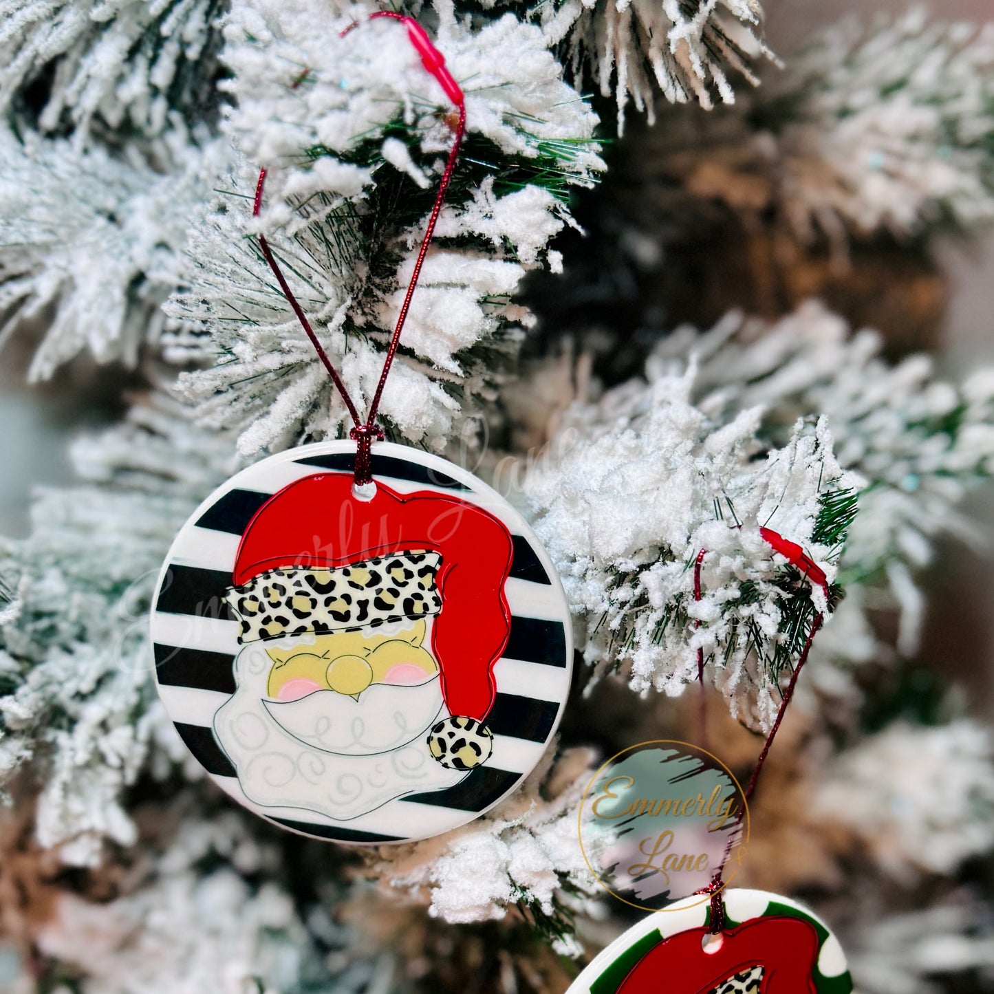 Santa porcelain Round Ornament