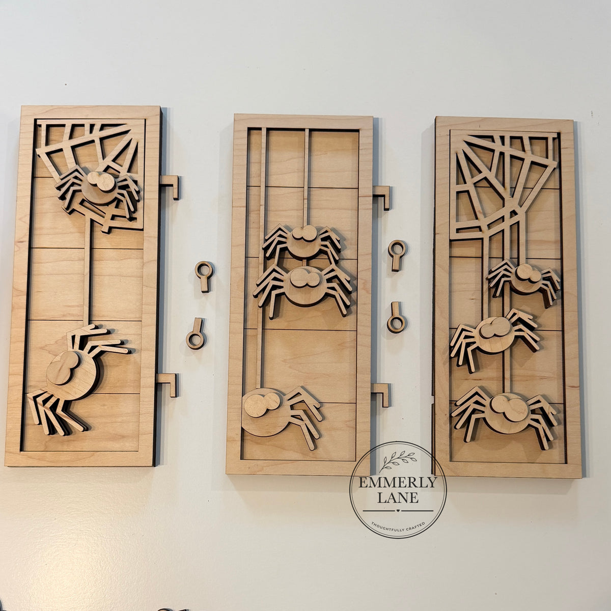DIY Caught in the Web Halloween Trio Sign